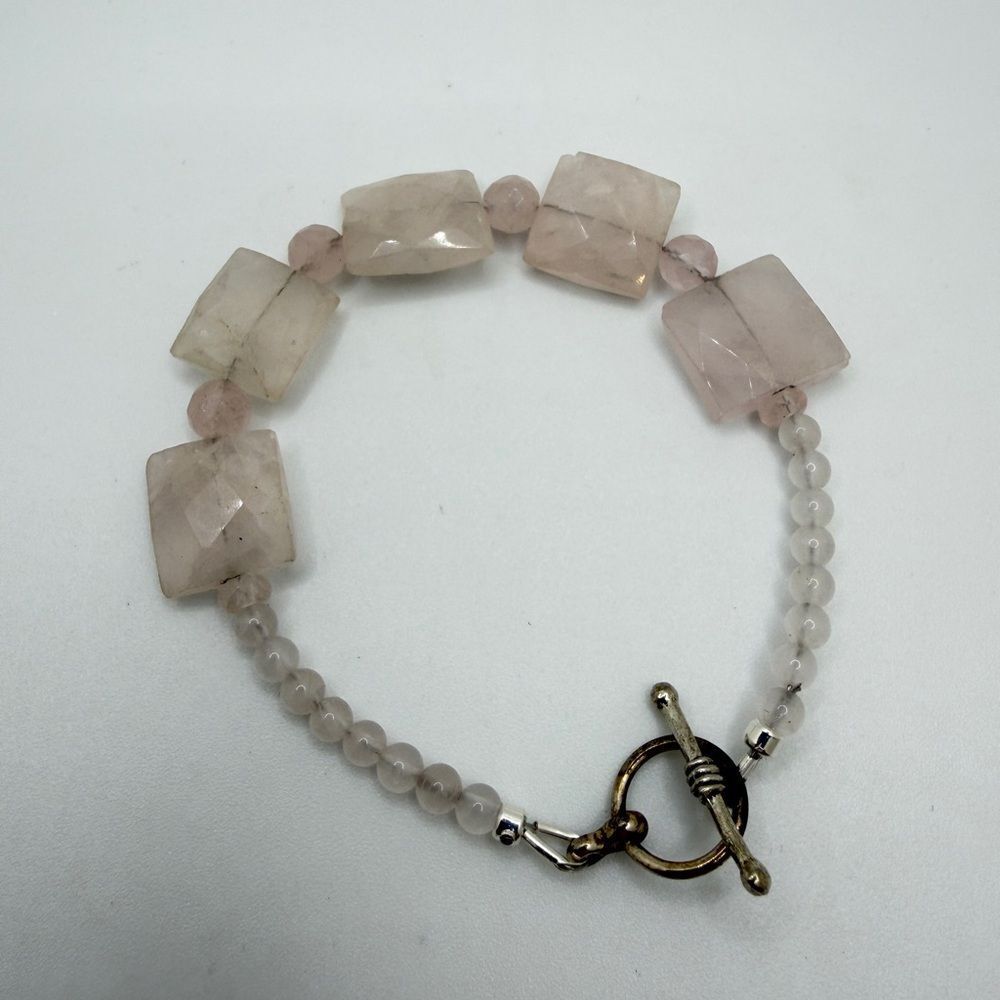 ~7.25" Faceted rose quartz and sterling silver toggle clasp bracelet!